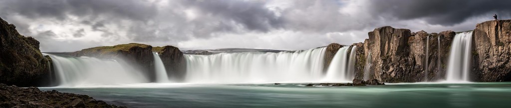 Goðafoss at day (8 sec.)