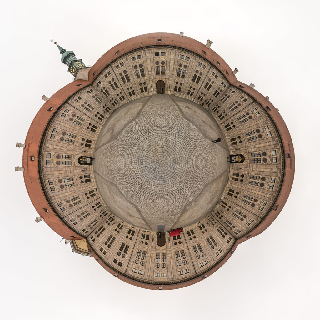 Residenz München Kaiserhof (stereographic reprojection)