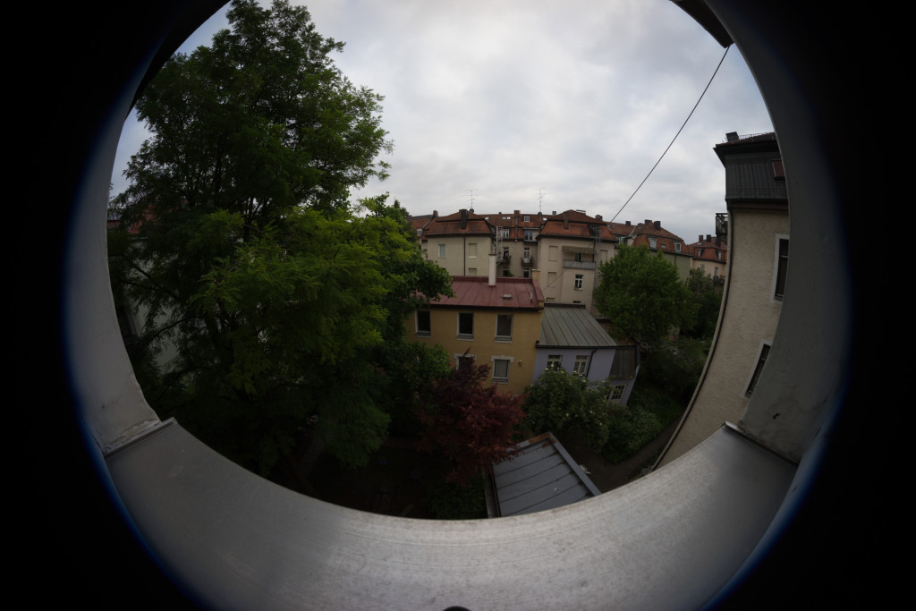 Samyang 8mm fish eye lens on full frame sensor