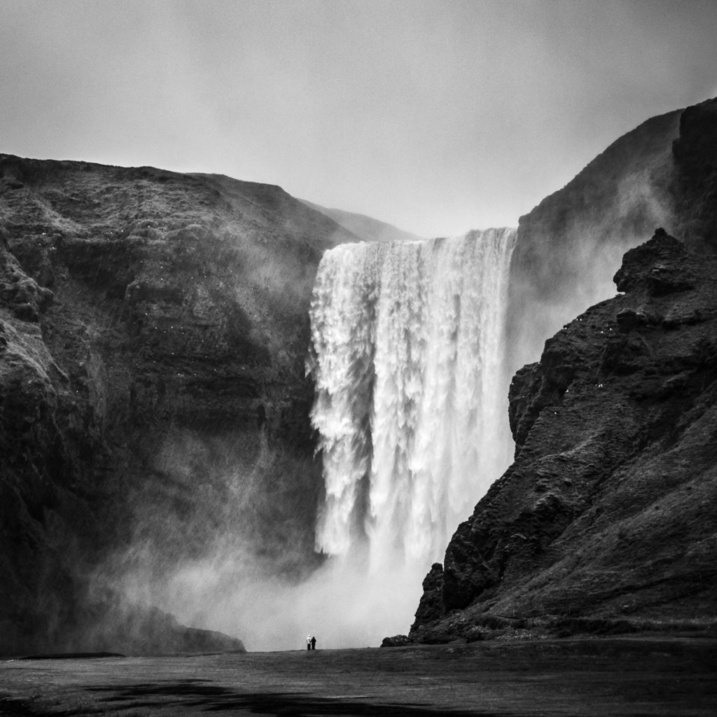 Skógafoss in Iceland – PanoTwins