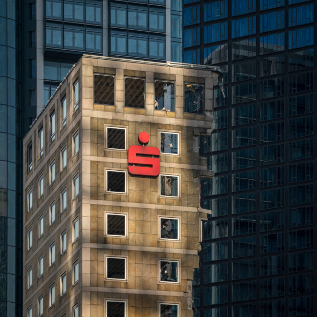 Demolition of a skyscraper in Frankfurt am Main